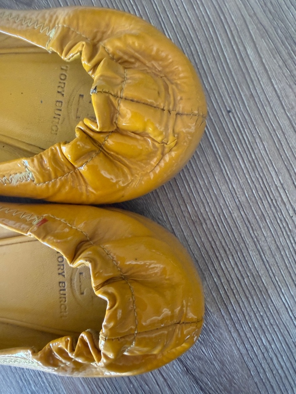 Tory Burch Mustard Yellow Logo Round-Toe Ballet Flats - Picture 4 of 10